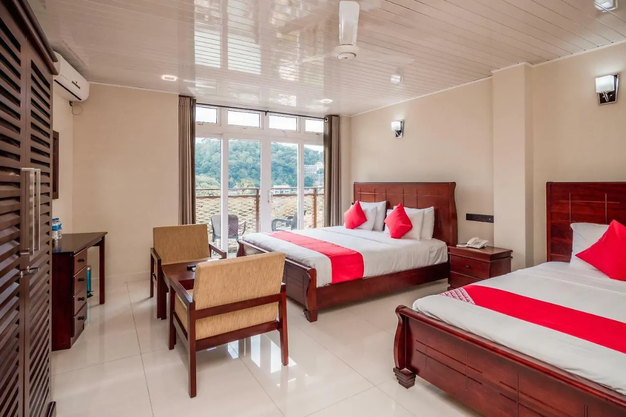 Janora Hills Hotel Kandy